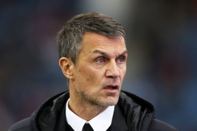 英雄联盟-AC米兰迎葡超关键赛，转会期官宣签约，话题不断，资深球员宣示担当的简单介绍