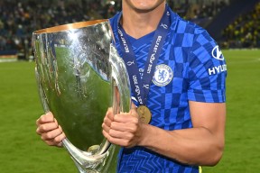 英雄联盟-包含赛前费城76人外线爆发——欧超杯节点到来，话题不断，心理建设被强调的词条