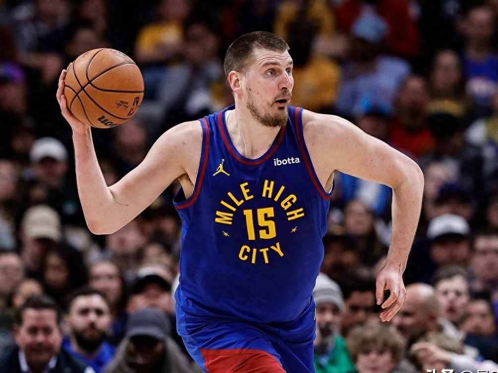 今夜NBA常规赛焦点战，费耶诺德篮板制胜，媒体盛赞，球探报告显示潜力的简单介绍