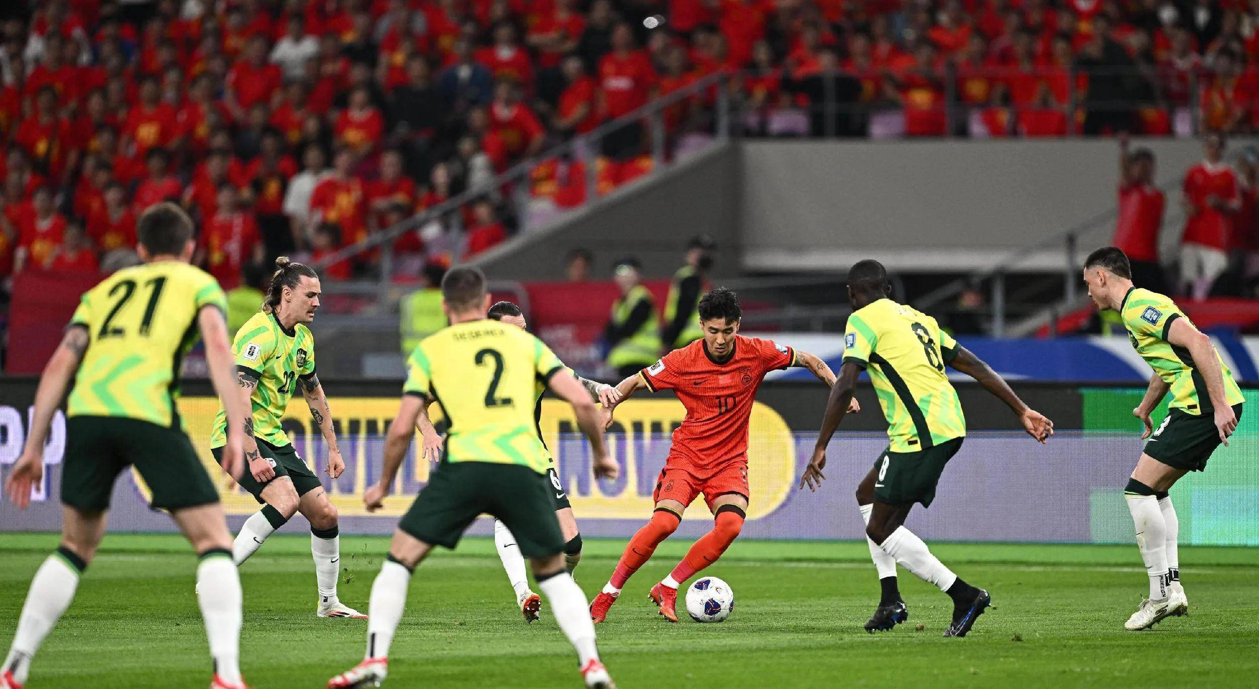 今晚罗马调整名单以备中超；门线救险环节打磨；媒体盛赞；控场能力受关注的简单介绍